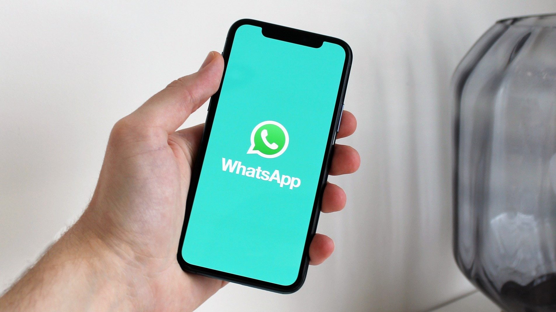 WhatsApp já permite passar informação de iOS para (alguns) Android