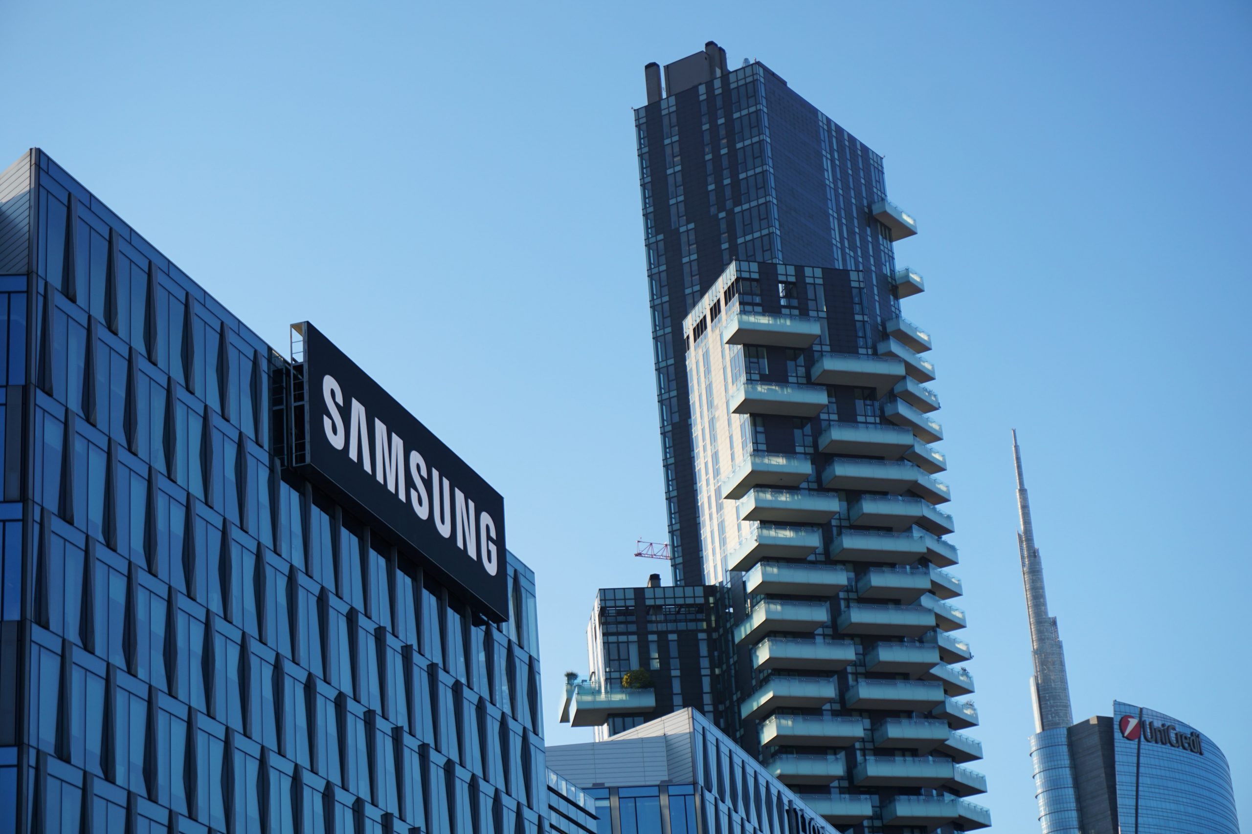 Samsung confirma que houve uma falha de segurança nos seus sistemas