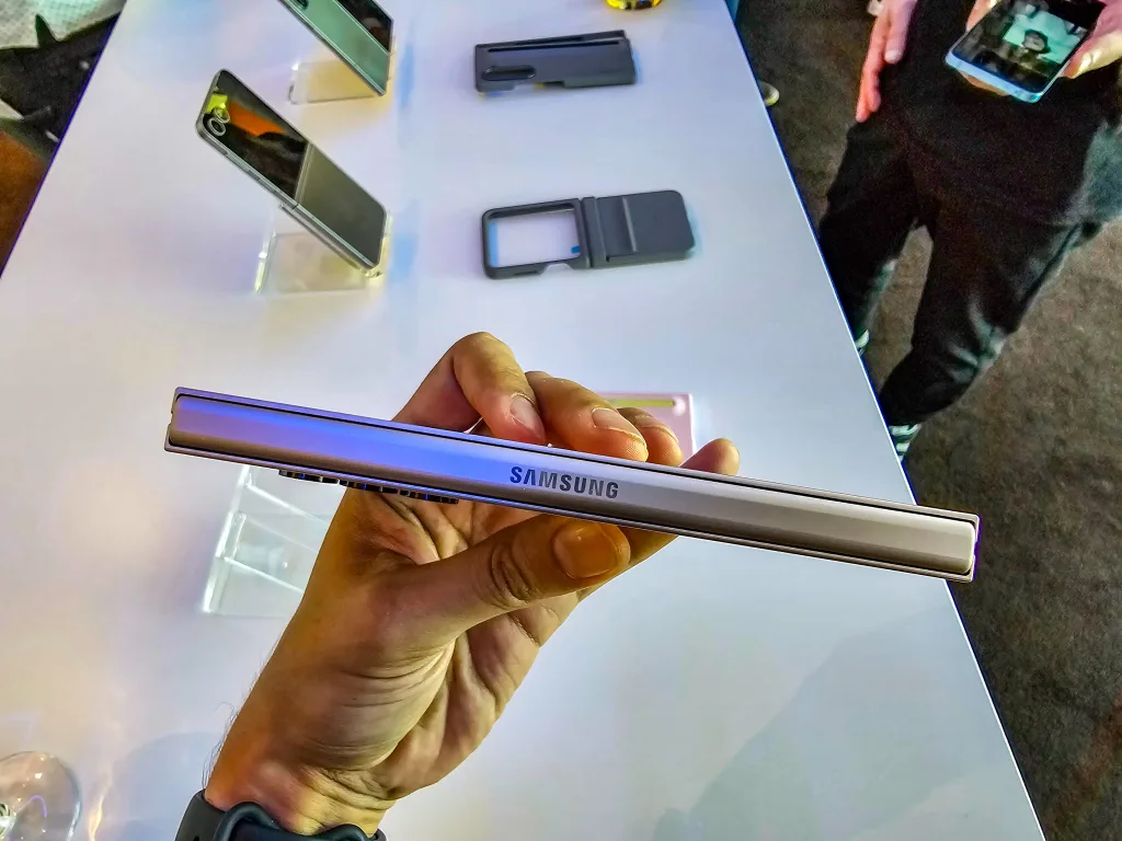 galaxy z fold 6 slim Galaxy Z Fold 6 Slim