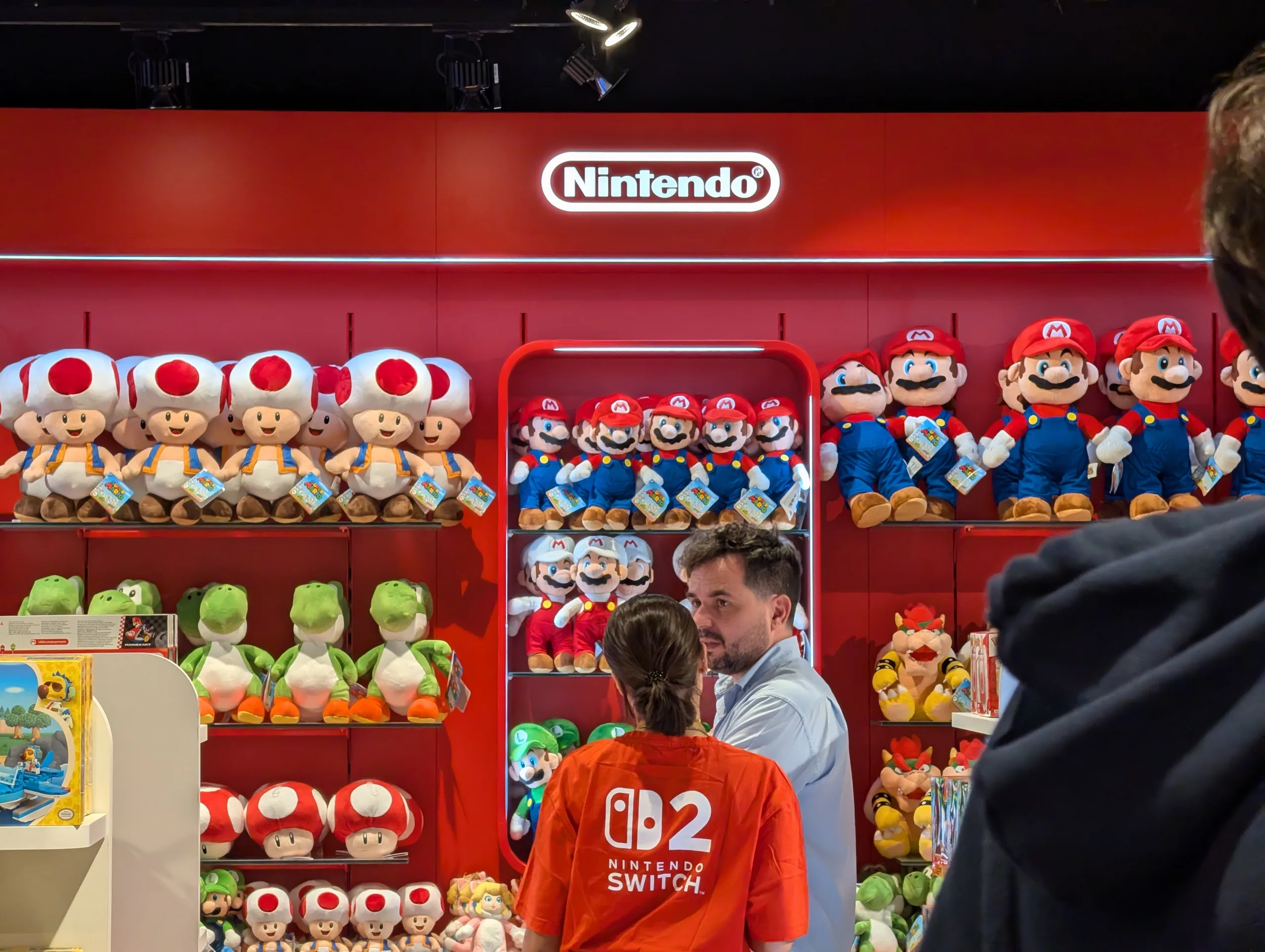 Nintendo inaugurou o primeiro espaço inteiramente dedicado à marca em Portugal na FNAC Colombo espaço nintendo fnac