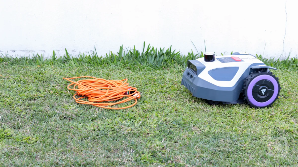 robot corta-relva Anthbot M9 Pro robot corta-relva