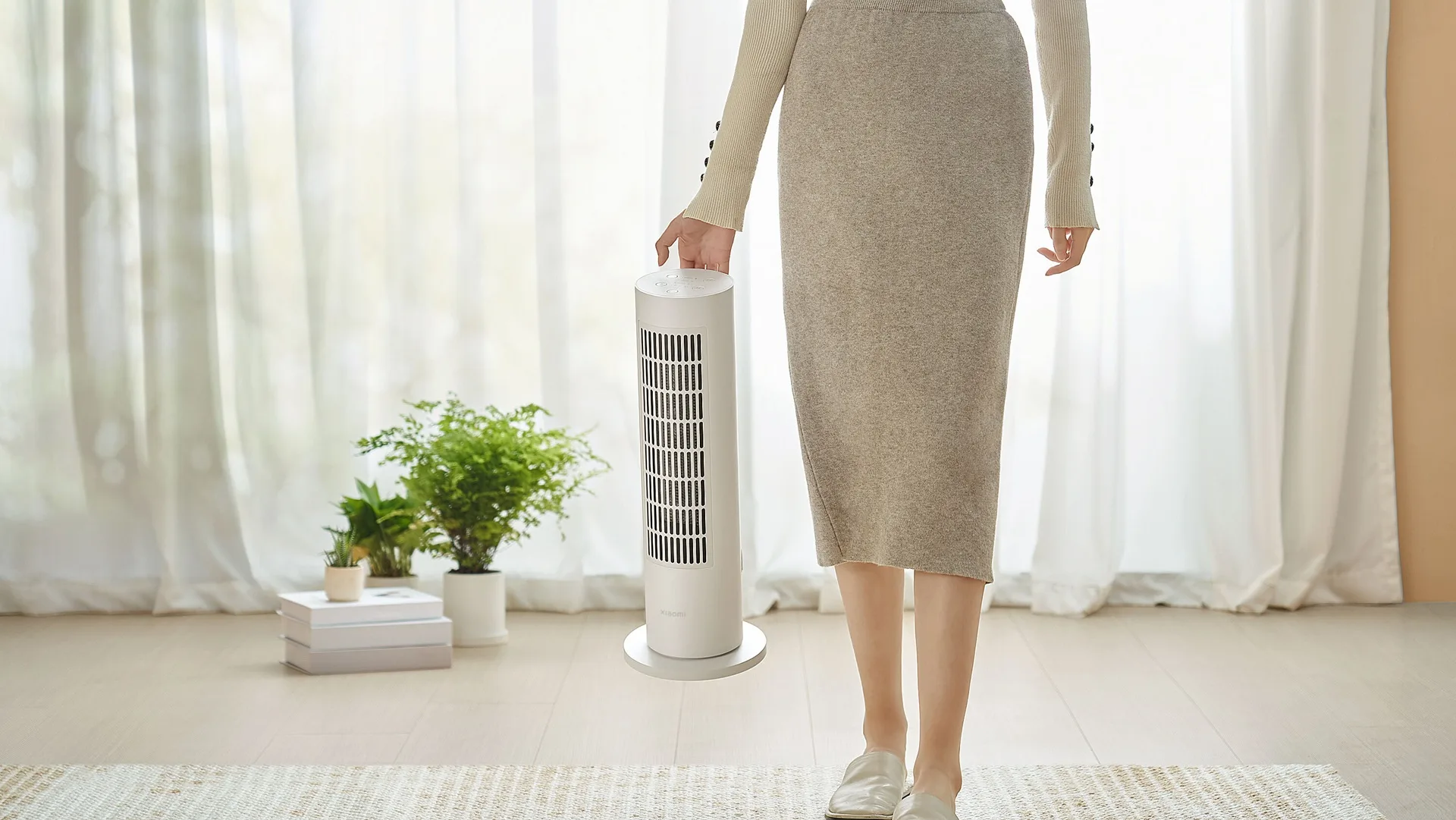 Com o frio a chegar, este aquecedor Xiaomi inteligente custa 90€ e controla-se pelo telemóvel Xiaomi Smart Tower Heater Lite